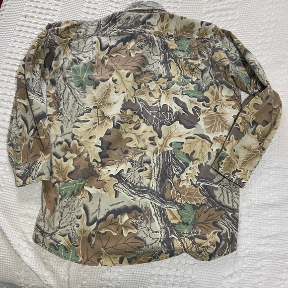 Vintage Redhead Camo Button Up - Picture 2 of 8
